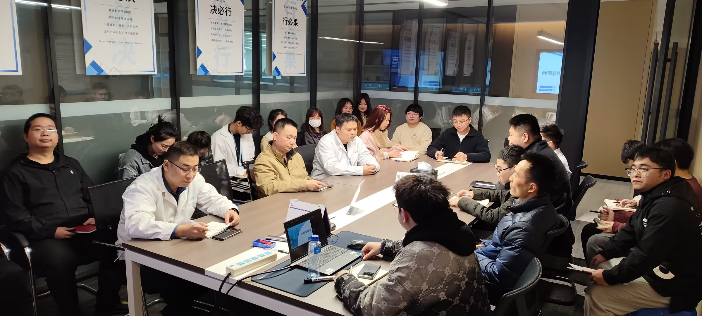 1706856633863121.jpg 1706856633863121.jpg