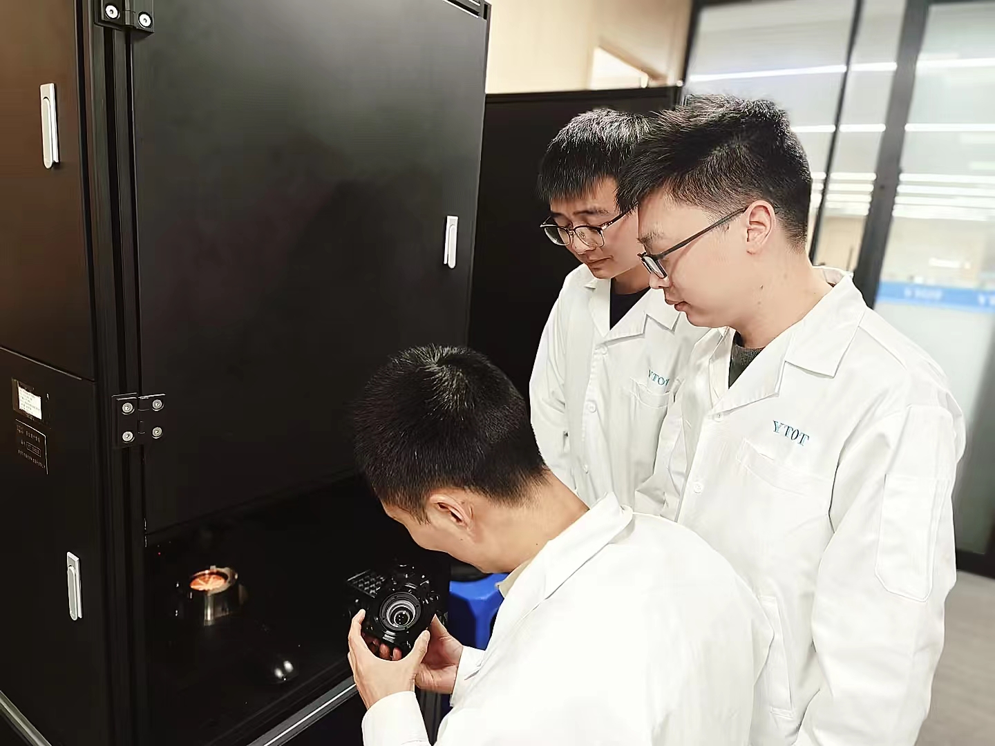 1706856763138322.jpg 1706856763138322.jpg